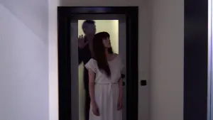 Backdrop to the movie "Possession" #670761