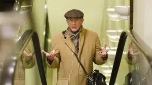 Backdrop to the movie "Norman: The Moderate Rise and Tragic Fall of a New York Fixer" #362417