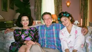 Backdrop to the movie "Lisa Frankenstein" #657599