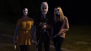 Backdrop to the movie "The Strangers: Prey at Night" #326805