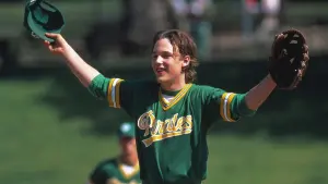 Backdrop to the movie "Apt Pupil" #280423