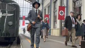 Backdrop to the movie "Escape From Germany" #639938