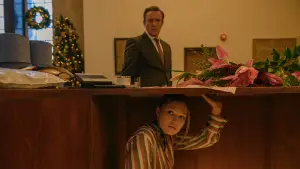 Backdrop to the movie "Jingle Bell Heist" #599279