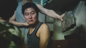 Backdrop to the movie "Parasite" #525834