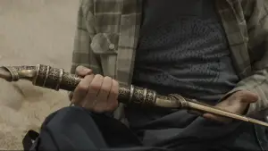 Backdrop to the movie "A Hero