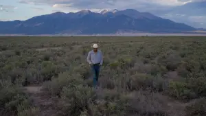 Backdrop to the movie "Rebuilding" #527787