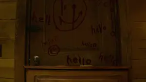 Backdrop to the movie "The Strangers: Chapter 1" #555792