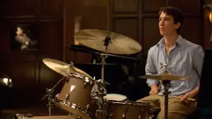 Backdrop to the movie "Whiplash" #565653