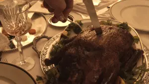 Backdrop to the movie "The Food on the Table" #427284