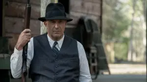 Backdrop to the movie "The Highwaymen" #266118