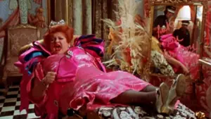 Backdrop to the movie "Desperate Living" #613352