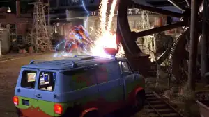 Backdrop to the movie "Scooby-Doo 2: Monsters Unleashed" #877595