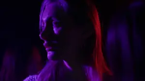 Backdrop to the movie "CHASER" #544733