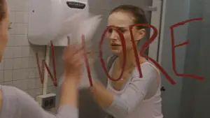 Backdrop to the movie "Black Swan" #595721