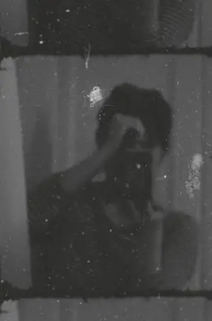 Poster to the movie "A Woman with a Movie Camera" #403232