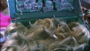 Backdrop to the movie "White Oleander" #666833