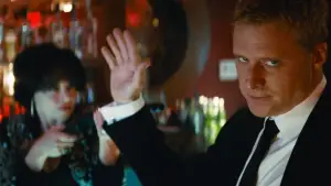 Backdrop to the movie "Transformers: Dark of the Moon" #810733