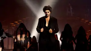 Backdrop to the movie "Bhool Bhulaiyaa 2" #898879