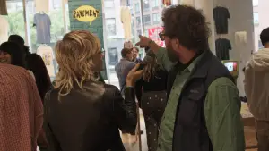 Backdrop to the movie "Pavements" #677527