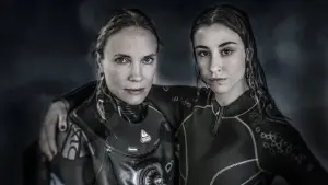 Backdrop to the movie "Breaking Surface" #263983