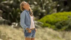 Backdrop to the movie "The Shallows" #289648