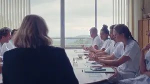 Backdrop to the movie "Meanwhile on Earth" #805803