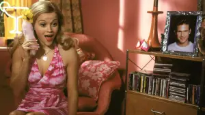 Backdrop to the movie "Legally Blonde" #616113