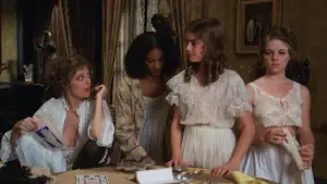 Backdrop to the movie "Pretty Baby" #812327