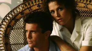 Backdrop to the movie "The Year of Living Dangerously" #401136