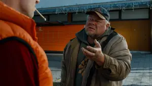 Backdrop to the movie "Alien 2 or: The Return of Valdis in 17 Episodes" #453661