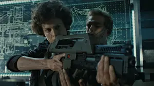 Backdrop to the movie "Aliens" #752053