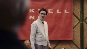 Backdrop to the movie "Marty Supreme" #760747