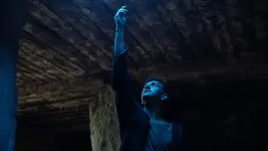 Backdrop to the movie "The Empire" #192843