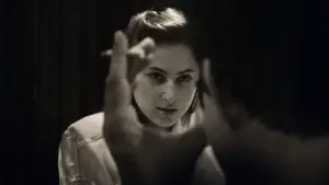 Backdrop to the movie "Queen of Chess" #513036