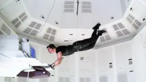 Backdrop to the movie "Mission: Impossible" #584834