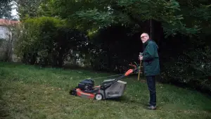 Backdrop to the movie "Back Before 3 P.M." #778842