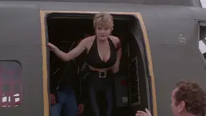 Backdrop to the movie "Under Siege" #808462