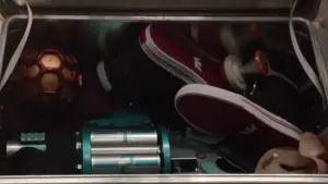 Backdrop to the movie "Time Toys" #501674