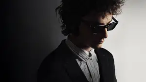 Backdrop to the movie "A Complete Unknown" #577626