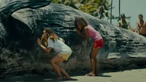 Backdrop to the movie "Heartless" #312089