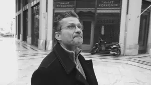 Backdrop to the movie "Labyrinth" #547017