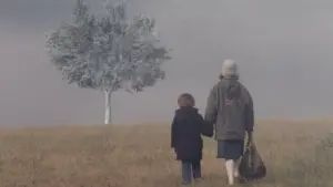 Backdrop to the movie "Landscape in the Mist" #461112