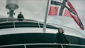 Backdrop to the movie "The Woman in Cabin 10" #573041