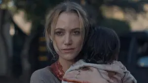 Backdrop to the movie "The Hand That Rocks the Cradle" #582864