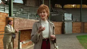 Backdrop to the movie "A League of Their Own" #740516