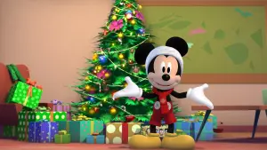Backdrop to the movie "Mickey and Minnie Wish Upon a Christmas" #403603