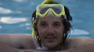 Backdrop to the movie "Cash Out" #606737