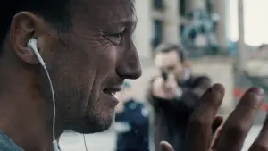 Backdrop to the movie "Don