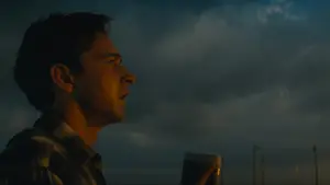 Backdrop to the movie "Transformers: Dark of the Moon" #810742