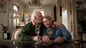 Backdrop to the movie "Champagne" #774075